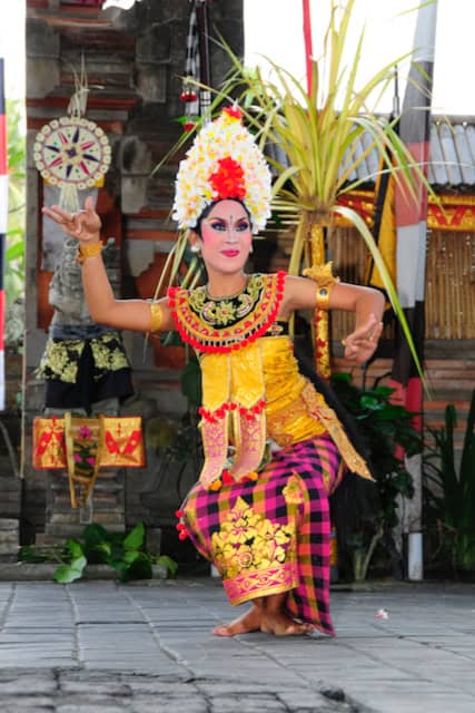 Faces and Music of a Balinese Performance