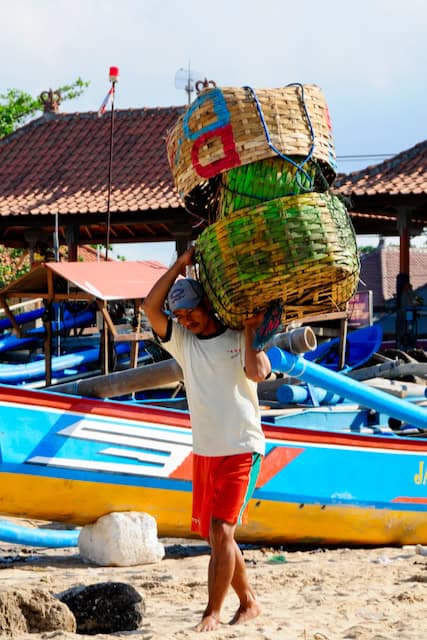 Beyond the Fishing Boat: The Women Who Handle the Catch