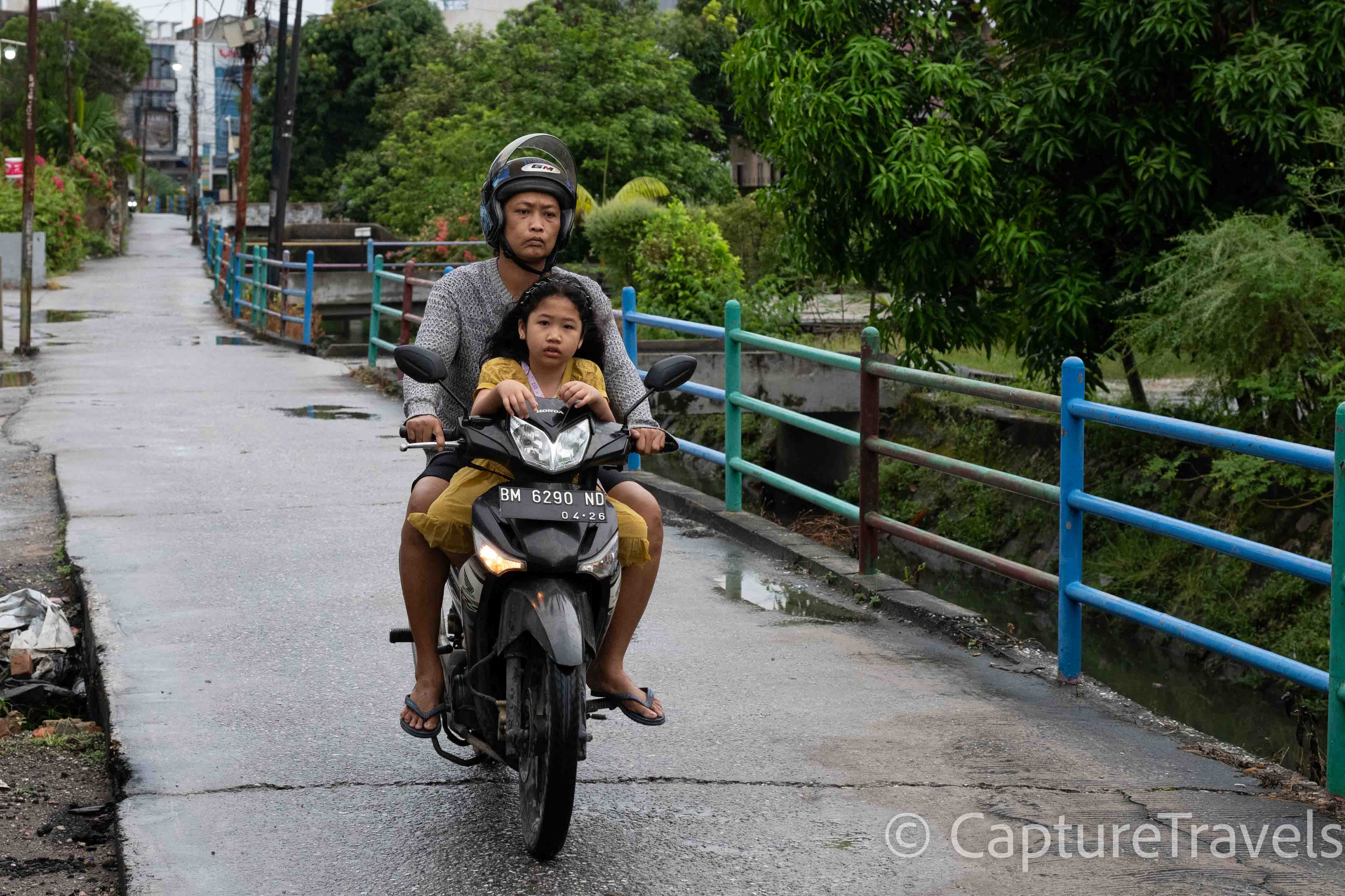 Life Returns to the Streets of Pekanbaru